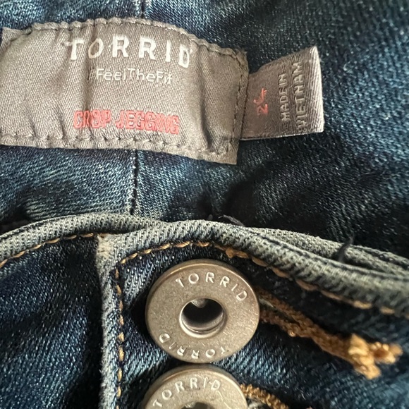 Super soft Crop light wash Jegging Jeans 💕 - Picture 3 of 6